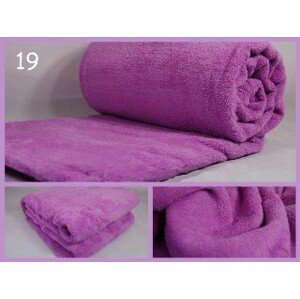 Měkká jemná deka jasno fialové barvy